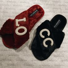 Load image into Gallery viewer, Faux Fur Crossover personalised slippers
