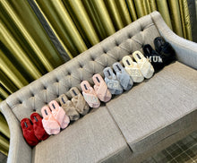 Load image into Gallery viewer, Faux Fur Crossover personalised slippers
